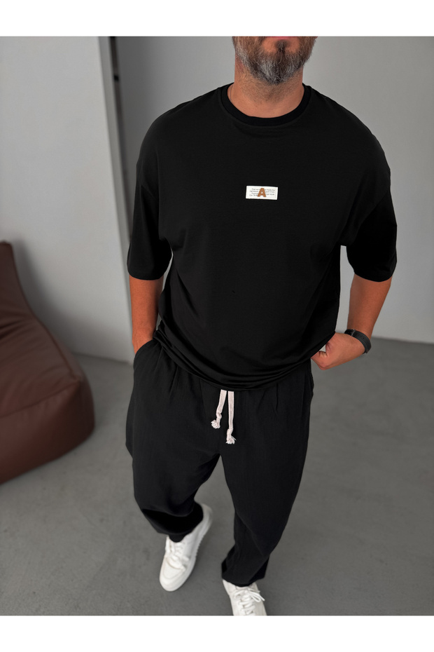 تي شيرت أسود كبير الحجم مزين برقعة على شكل حرف A BY-079 - 2