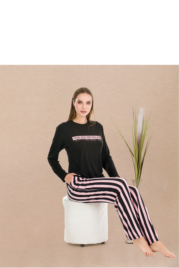 Long Sleeve, Crew Neck Women's Pajama Set