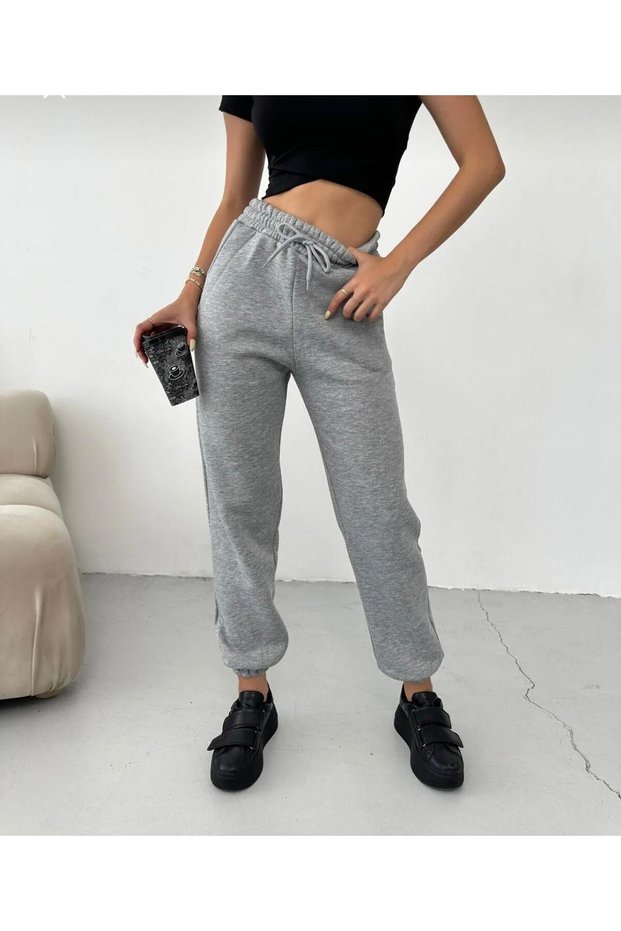 3 Thread Ribbed Jogger Sweatpants