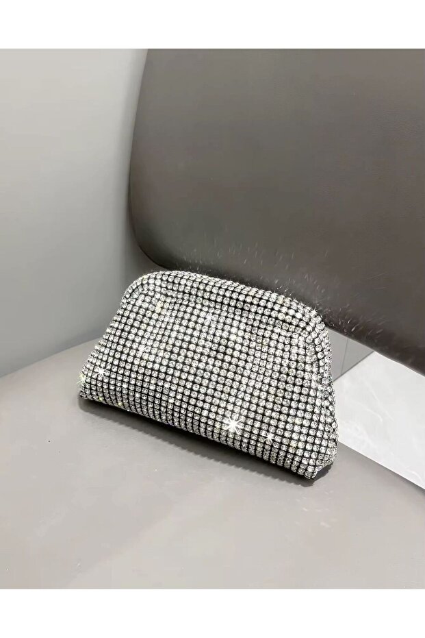 حقيبة تضيء في الليل - 4