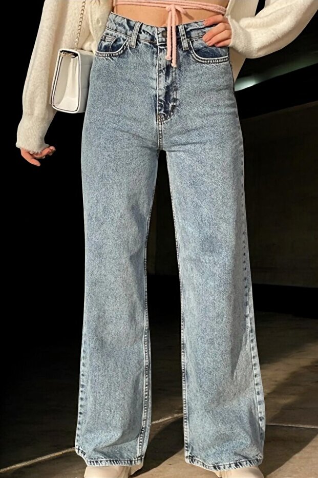 Snow Washed High Waist Flexible Comfortable Wide Leg Jeans