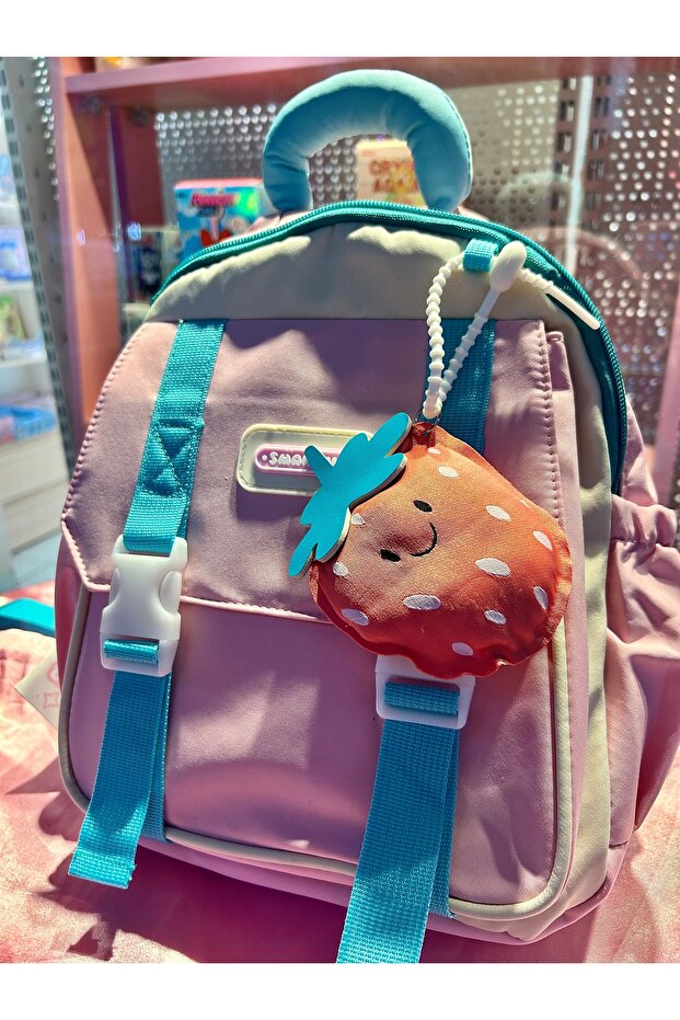 حقيبة ظهر على شكل مفتاح فراولة - 2