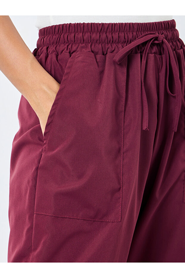 بنطال كارغو سادة واسع الساق مع رباط - 3