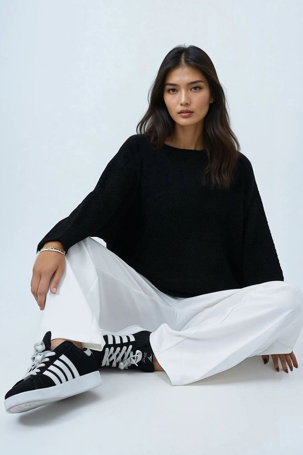 Women's Black Boat Neck Bat Sleeve Boucle Sweater Alc-X14441