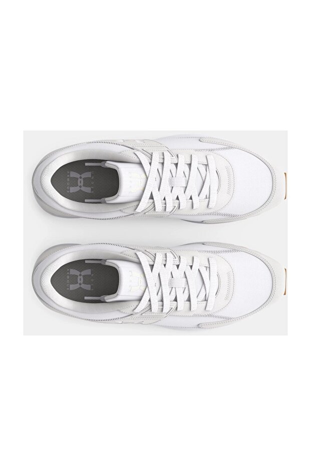 UA W Essential Runner - 3