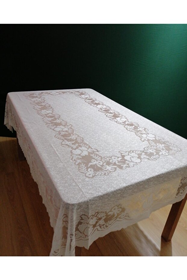 Lüks Masa Örtüsü - 1