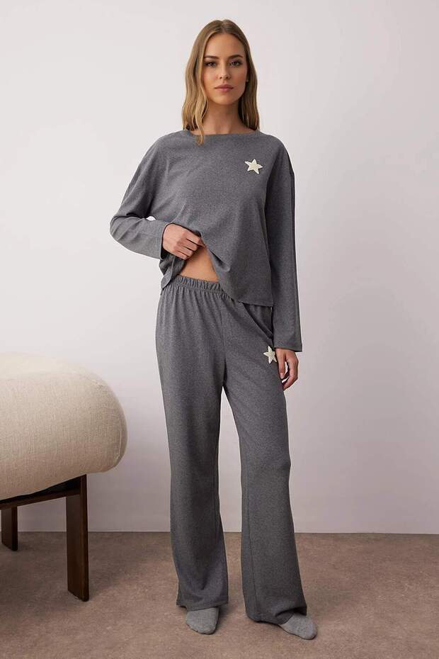 Antrasit Pamuklu Yıldız Nakışlı Örme Pijama Takımı THMAW26PT00012 - 2