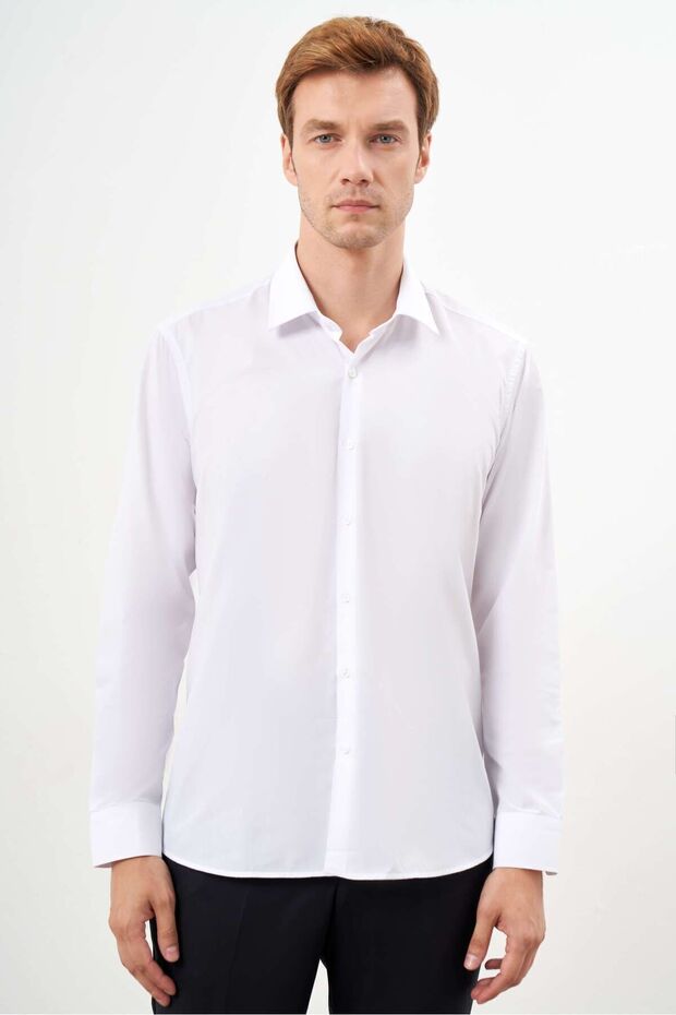 قميص رجالي أبيض أساسي ذو ياقة صلبة ذو قصة عادية - 1