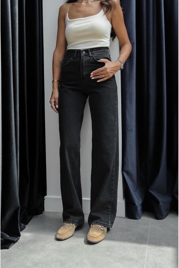 Smoked Kuzmina Straight Jeans