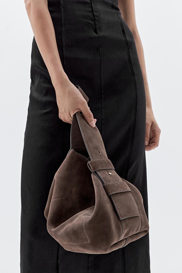 Süet omuz çantası - 1
