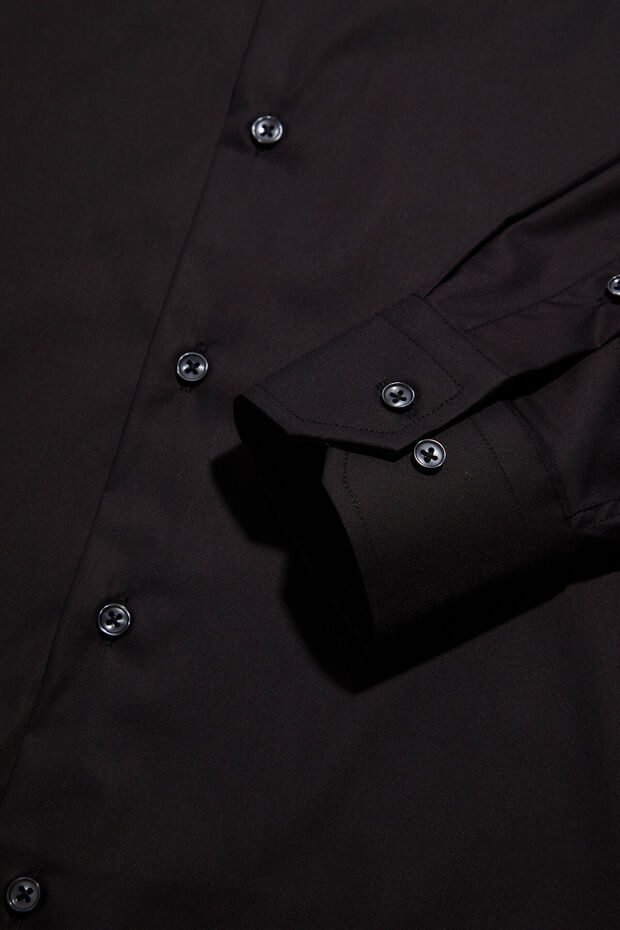 SİYAH GÖMLEK - 4
