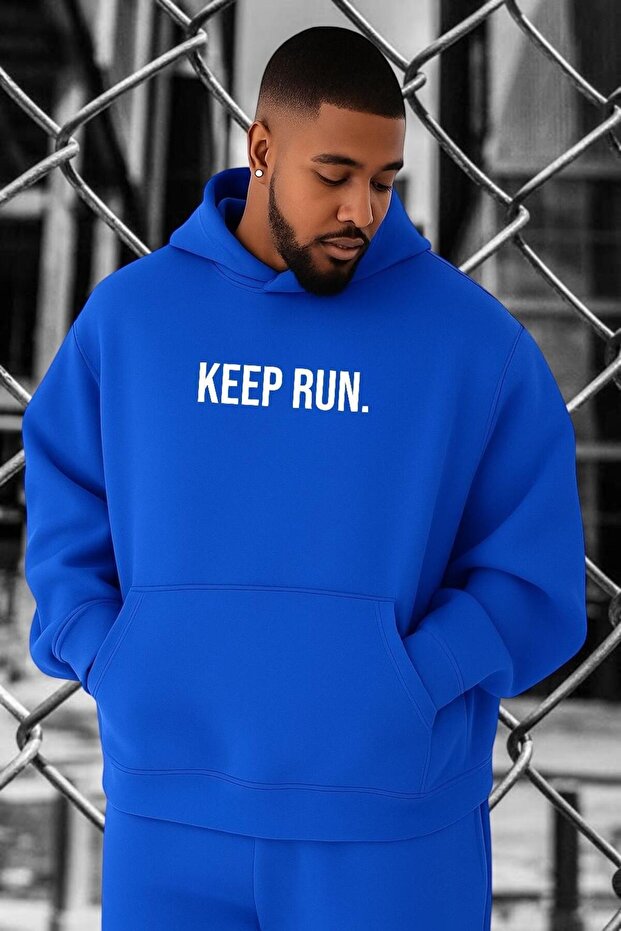 سويت شيرت كبير الحجم مطبوع عليه KEEP RUN