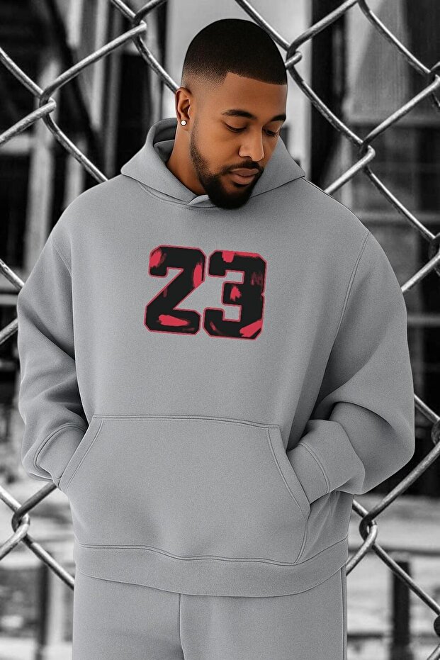 سويت شيرت مقاس كبير مطبوع عليه 23