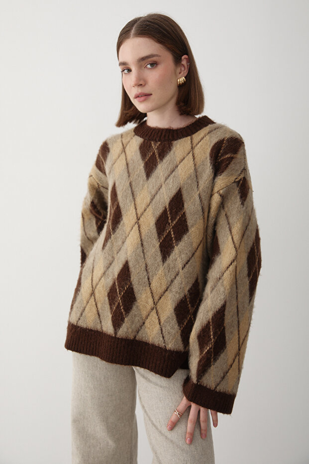 Women's Brown Oversize Argyle Patterned Knitwear Sweater