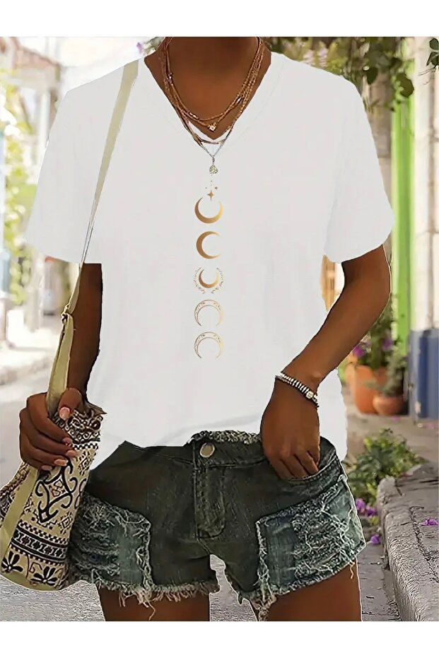 MOON PRINT WOMEN'S OVERSIZE V-NECK T-SHIRT