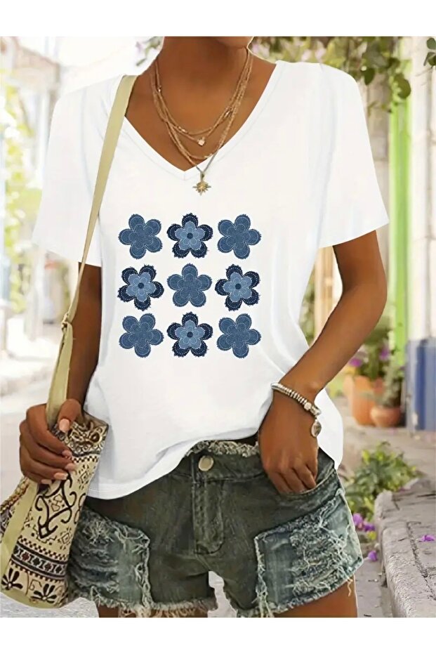Denim Flower Printed Women's Oversize V-Neck T-Shirt