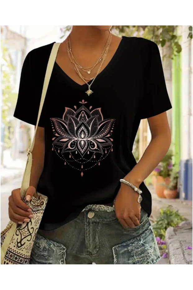 V-Neck Oversize Color Lotus Printed T-Shirt