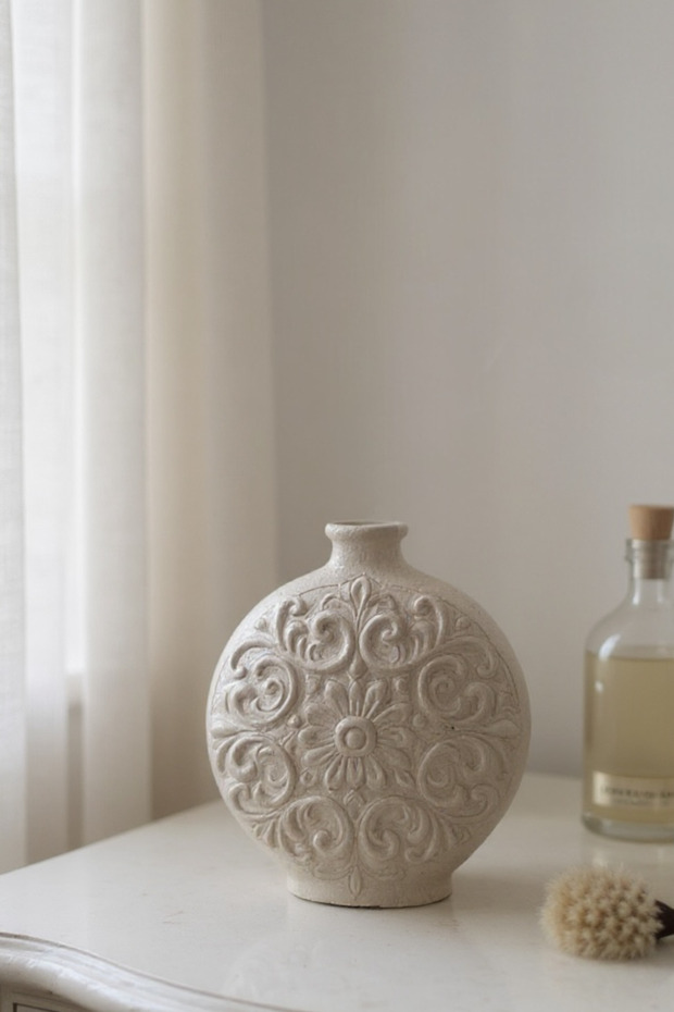 Handmade Decorative Vase - 19 cm Large Italian Style Modern Ceramic Look Home Decor