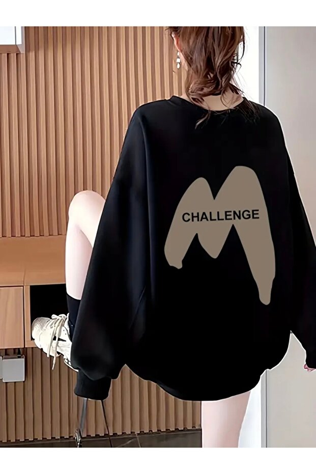 سويت شيرت برقبة دائرية للجنسين للنساء/الرجال مطبوع عليه CHALLENGE