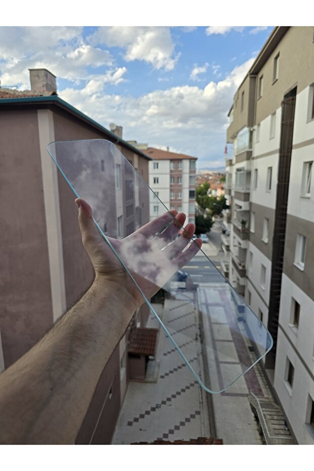 زجاج شفاف لعرض الأشباح من توفاش