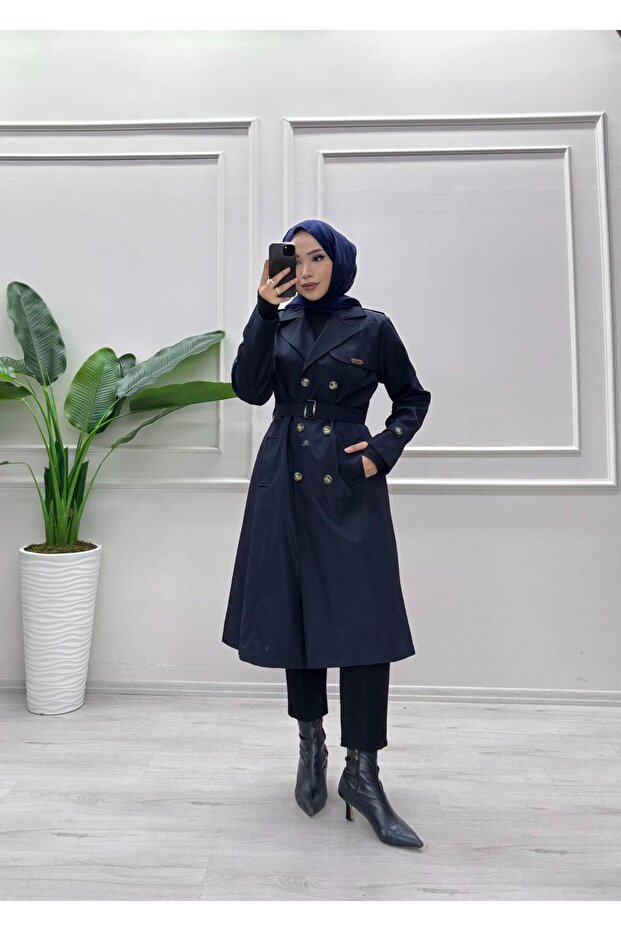 ARABOY TRENÇKOT - 2