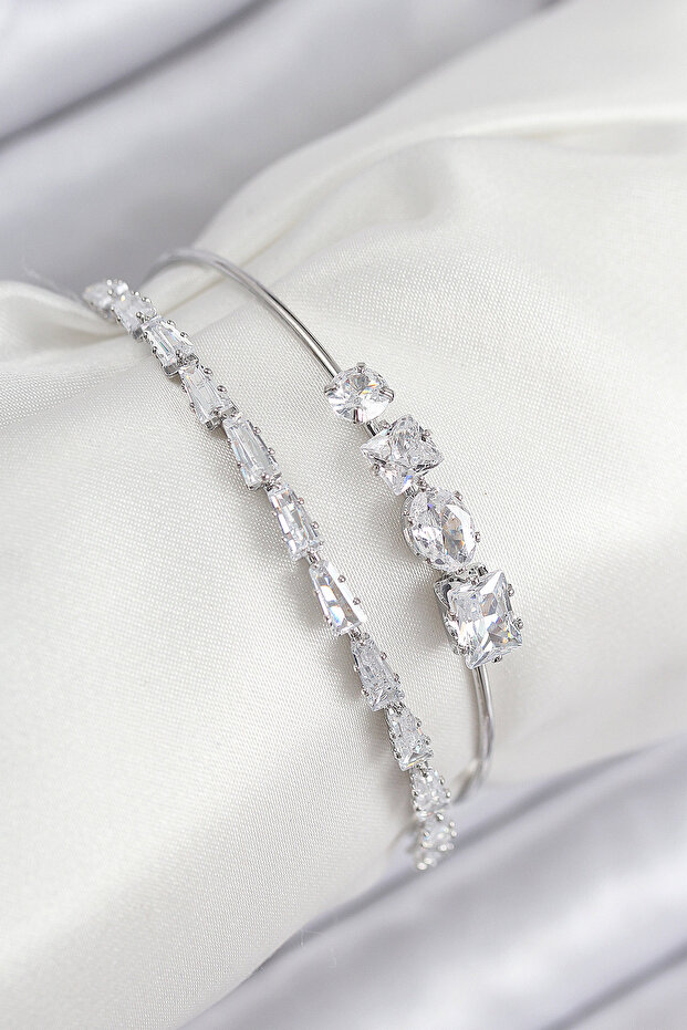 Brass Zircon Stone Waterway Model Silver Color Women's Bracelet Tj-Bb7866