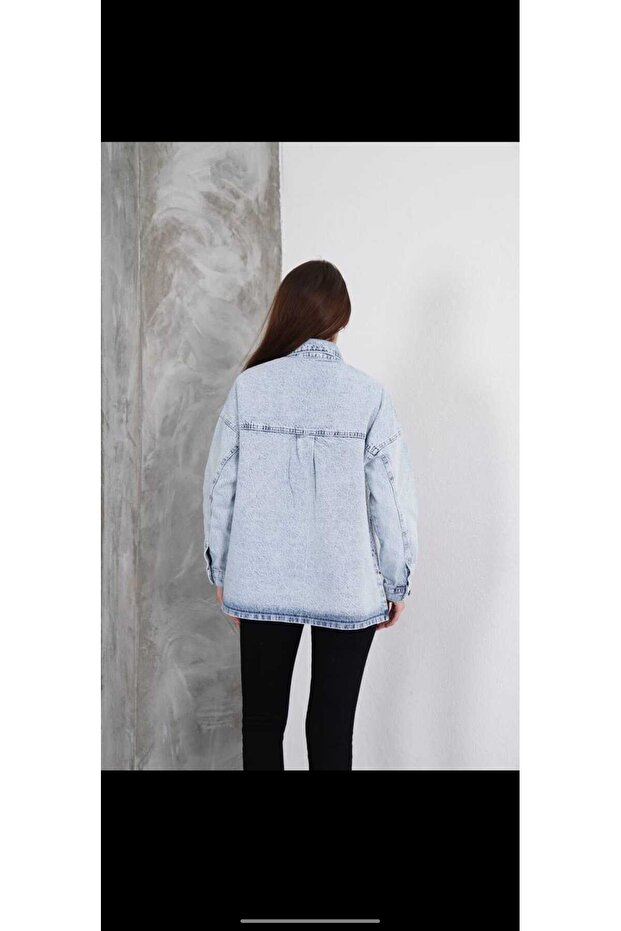 سترة جينز بتفاصيل حجرية - 3