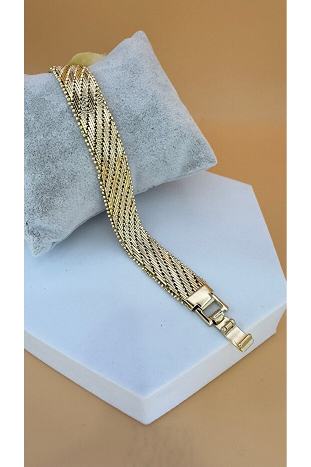 Jeweler Design Model Bracelet