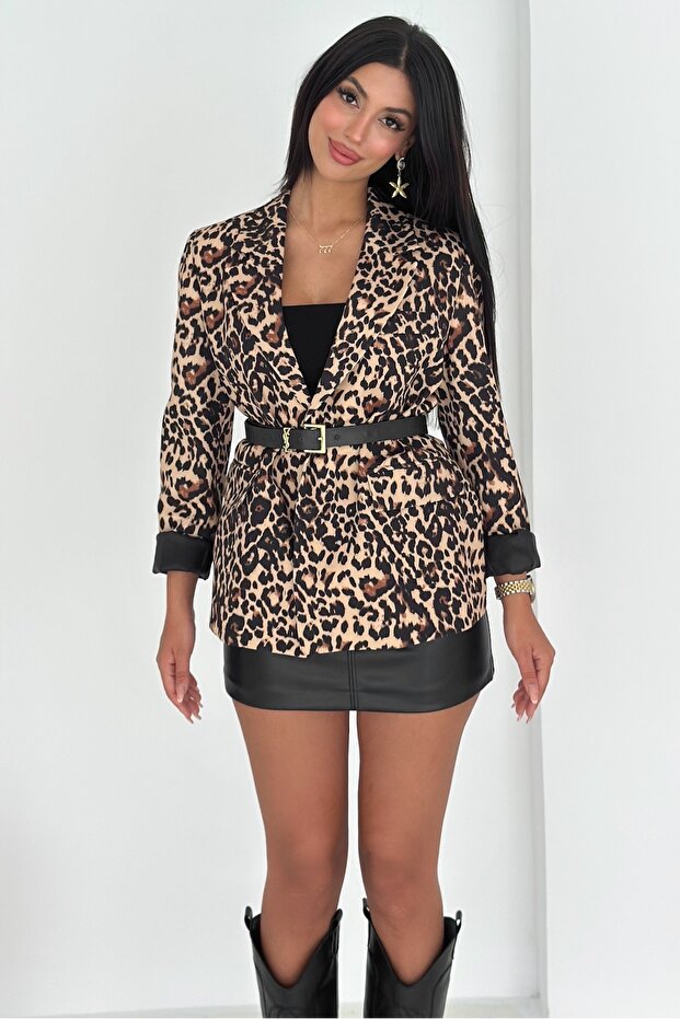 سترة بليزر بنمط جلد الفهد باللون البني مع بطانة داخلية مبطنة - 2