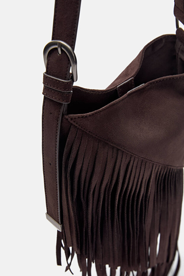 Püsküllü çapraz askılı çanta - 7