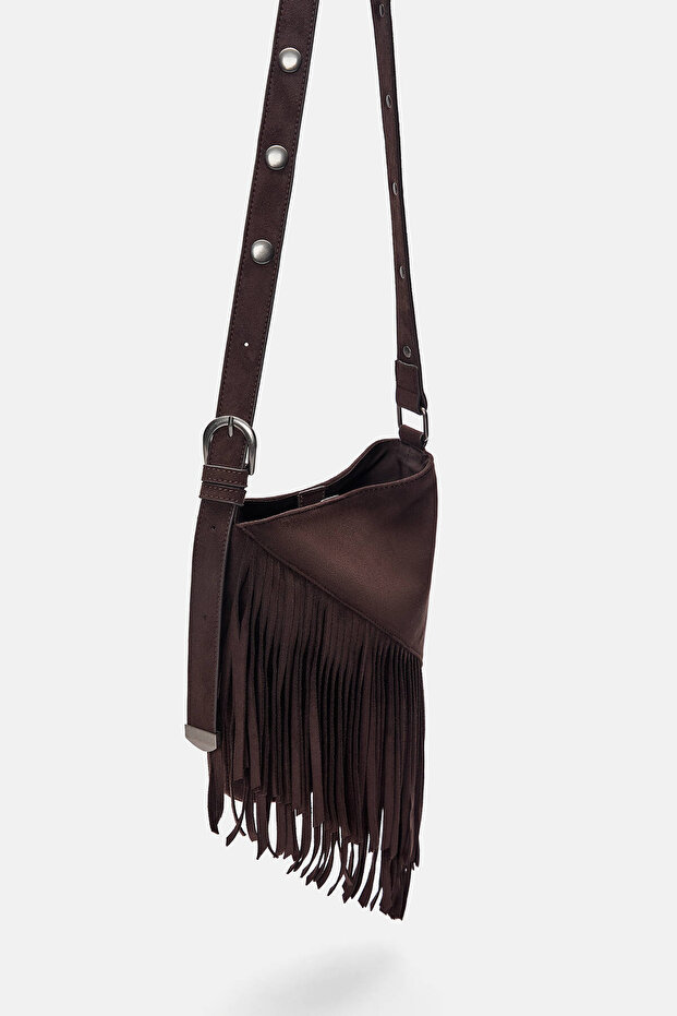 Püsküllü çapraz askılı çanta - 4