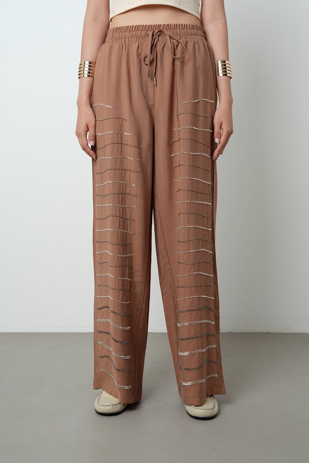 Women's Horizontal Stripe Stone Embroidered Solid Color Elastic Waist Wide Leg Pants