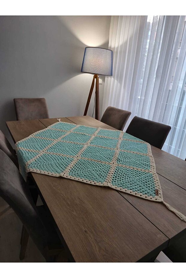 El Örmesi Masa Örtüsü ve Runner Takımı - 1