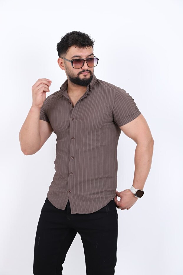 Slim Fit Ribbed Short Sleeve Shirt