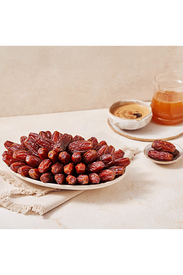 Mabroom Dates(1kg - 1