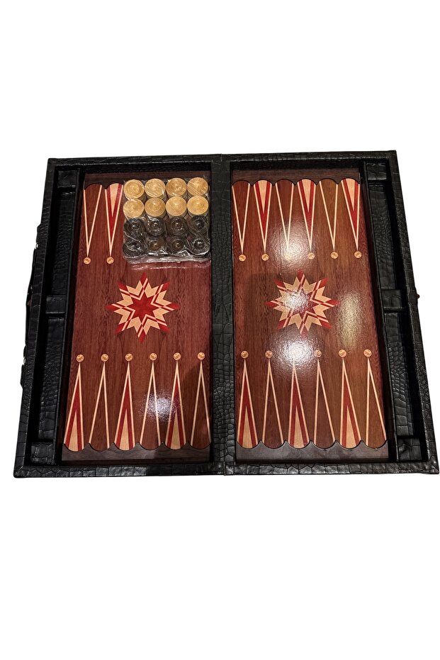 لعبة الطاولة الجلدية - 1