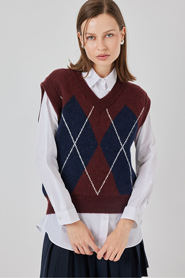 Damen-Pullover mit Rautenmuster 15940 – Weinrot - 4