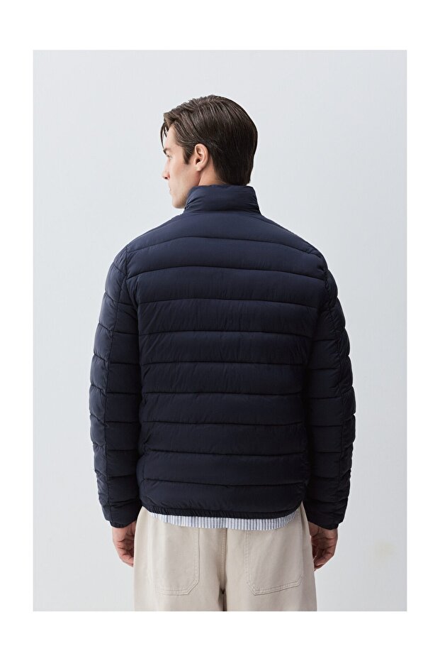Lehká pánská prošívaná bunda - 4