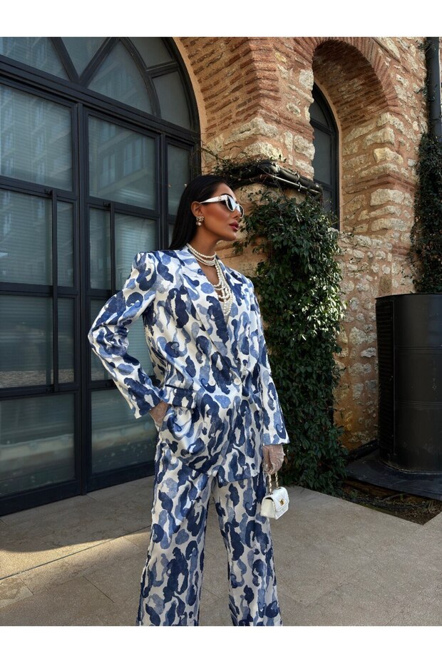 Patterned Satin Set - 4