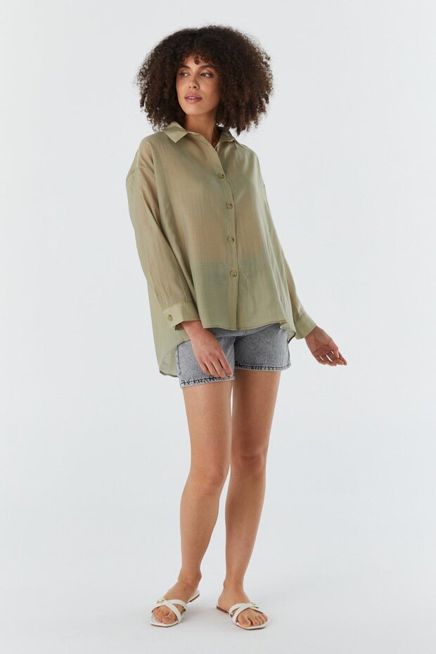 Back Tie Shirt Cagla
