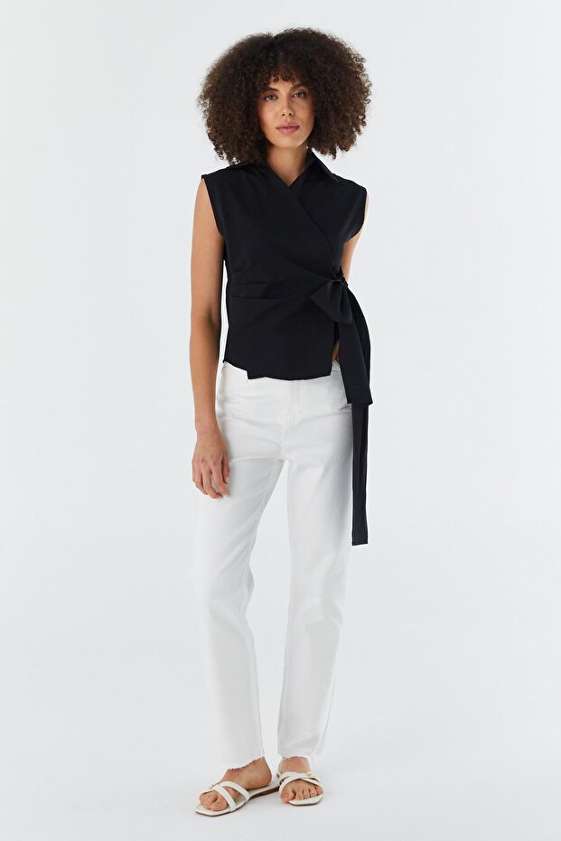 Side Tie Sleeveless Blouse Black