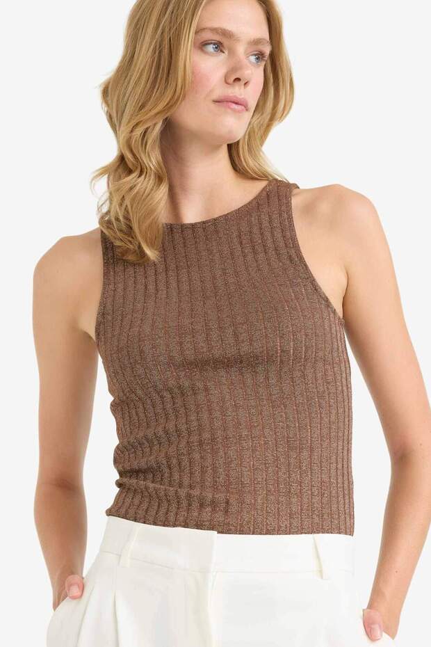 Slim Fit Slim Fit Crew Neck Glitter Fabric Tank Top (25 Au)