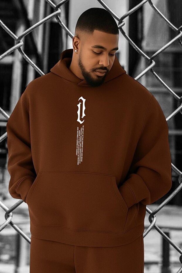 سويت شيرت كبير الحجم مطبوع عليه نص