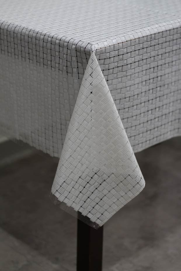 Premium Lace Look PVC Tablecloth – Wipeable, Waterproof Oilcloth, Easy to Clean