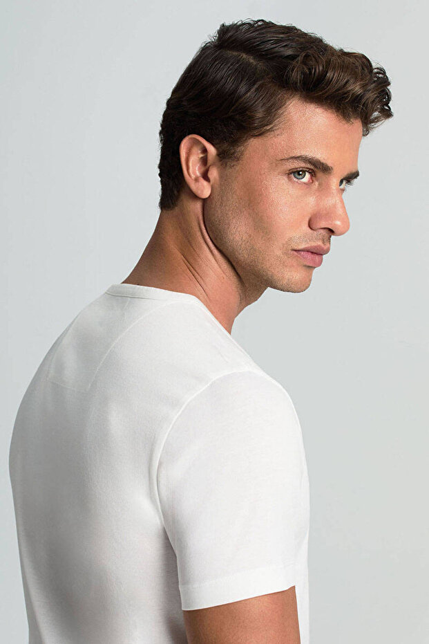 Beyaz V Yaka Basic T-Shirt - 4