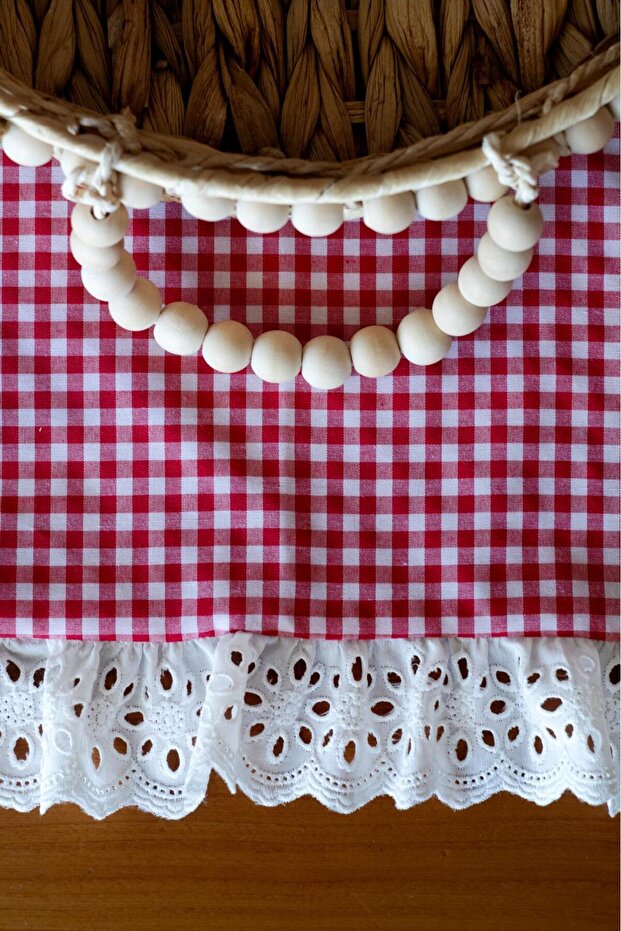 Frilly Scalloped Vintage Oval Runner 40X140 cm