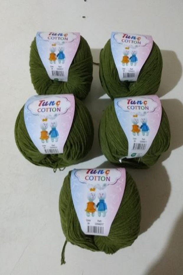 Cotton Amugurimi Thread Green 5 Pieces Color: 39