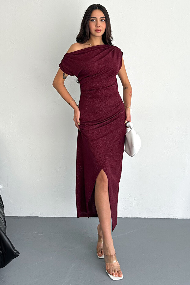Anvelop Işıltı – Tek Omuz Simli Yırtmaçlı Abiye Elbise - 4