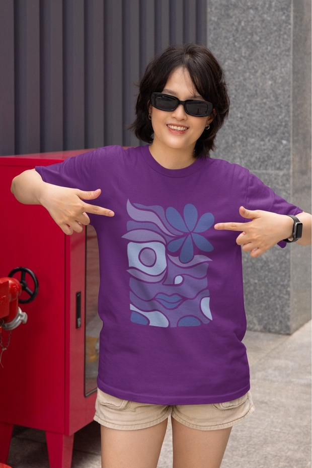 Girl/Women's Purple Pattern Transfer Printed Round Neck Short Sleeve T-Shirt