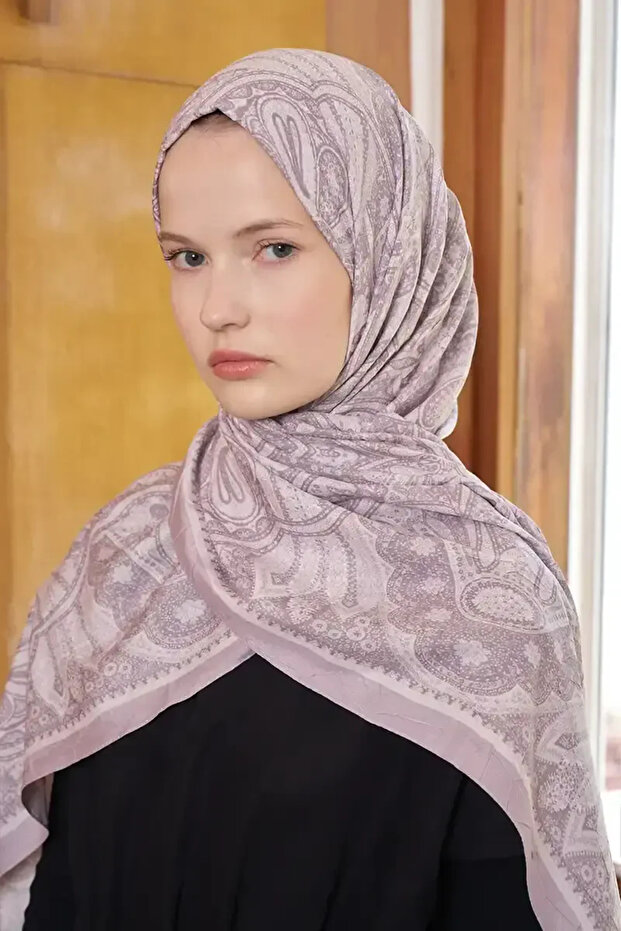 شال منقوش من لايف سيينا - بيج